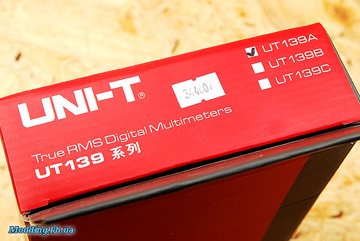 TrueRMS мультиметр UNI-T UT139A